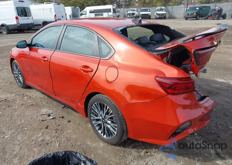 2023 Kia Forte Gt-Line из США, поврежденный, VIN 3KPF54AD3PE621707